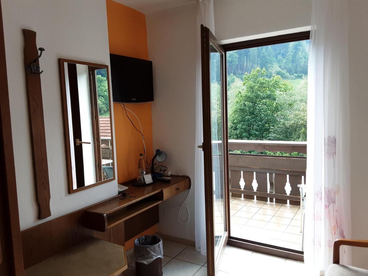 Hotel Gasthof Zur Krone Oberzent Exterior foto