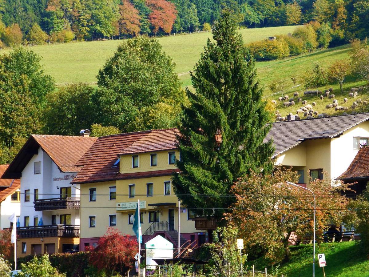 Hotel Gasthof Zur Krone Oberzent Exterior foto