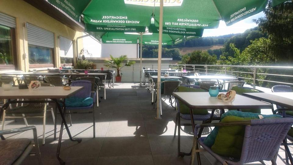 Hotel Gasthof Zur Krone Oberzent Exterior foto