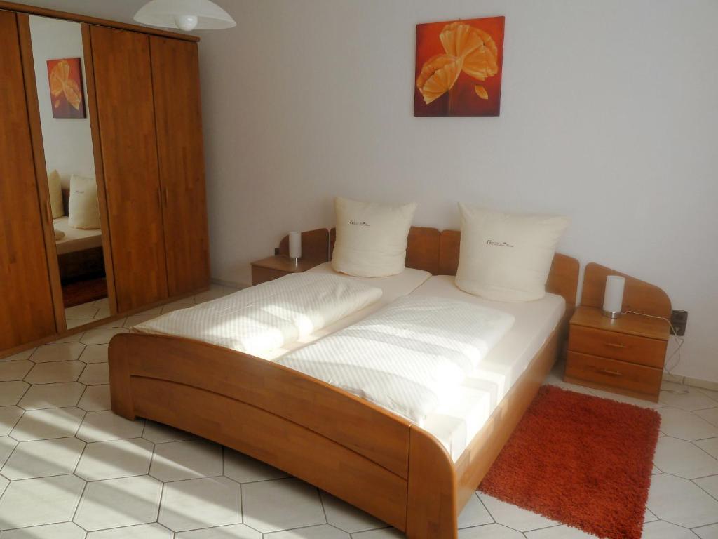Hotel Gasthof Zur Krone Oberzent Habitación foto